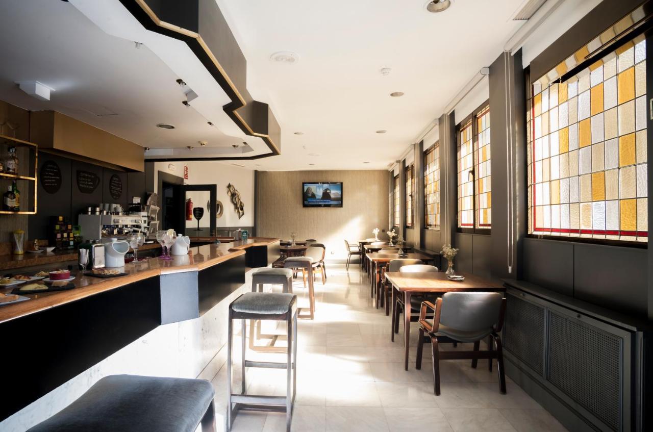 Hotel Don Carmelo Ávila Dış mekan fotoğraf