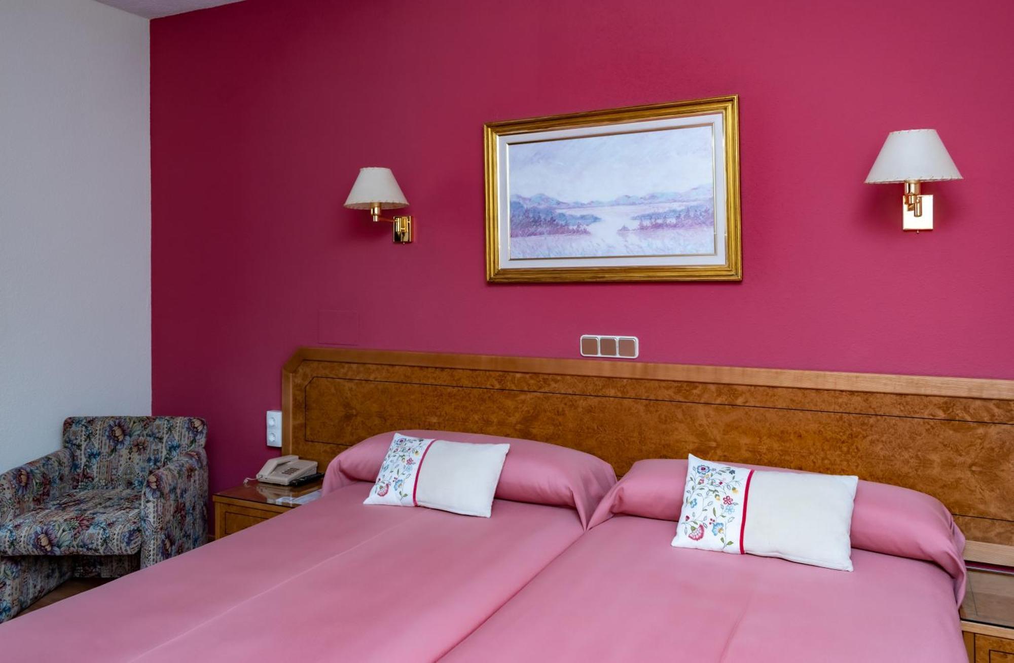 Hotel Don Carmelo Ávila Dış mekan fotoğraf