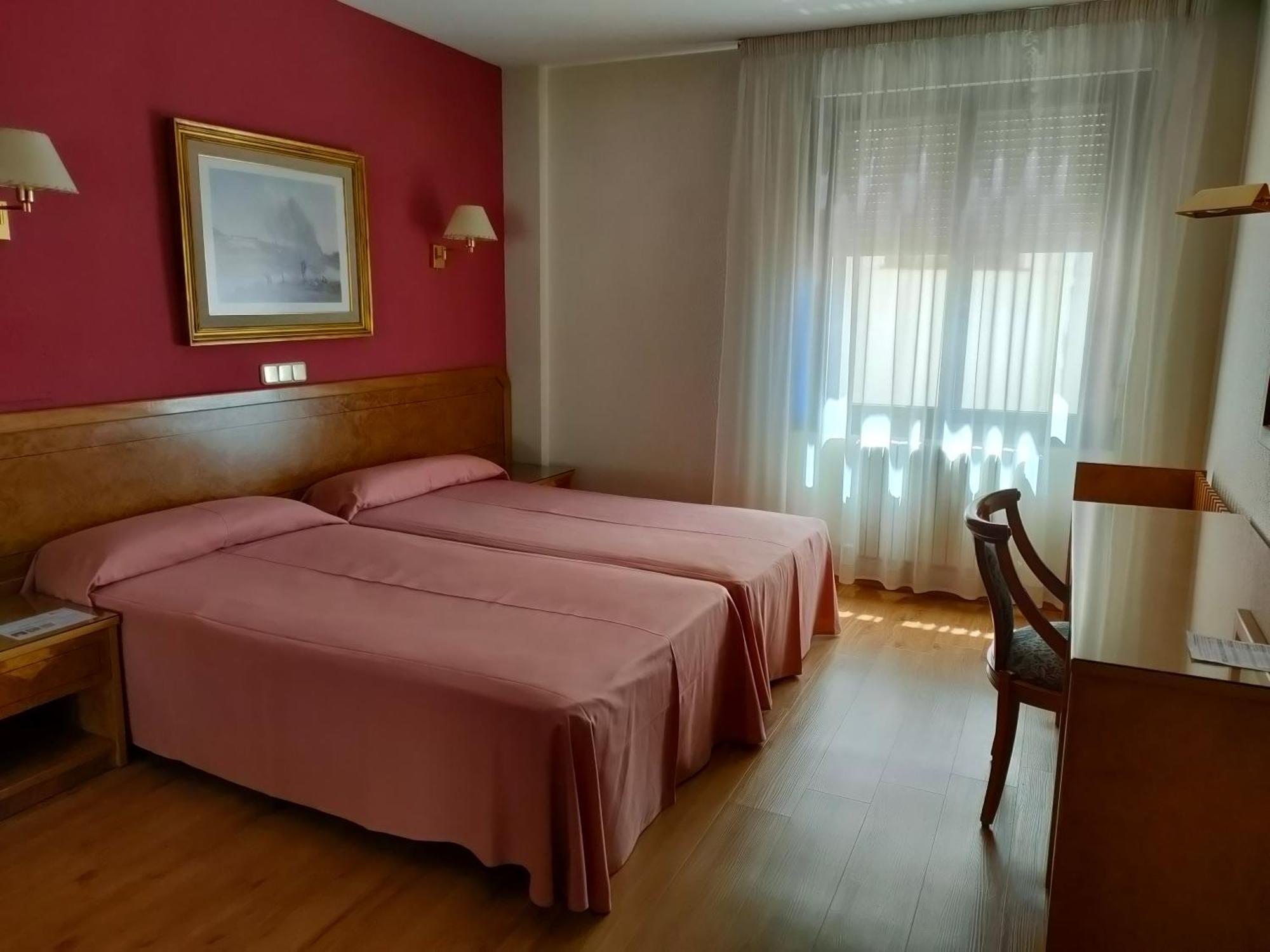 Hotel Don Carmelo Ávila Dış mekan fotoğraf